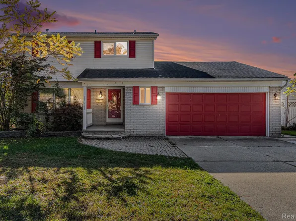 27023 Clairview Dr, Dearborn Heights, MI 48127