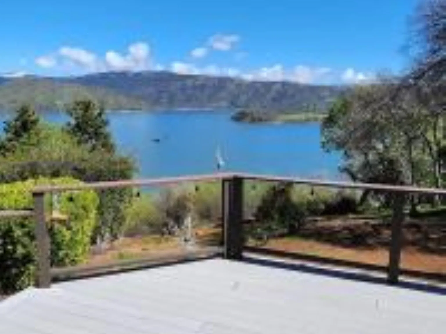 2844 Marina View Dr — Photo 2