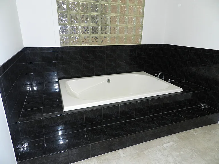 136 Territorial Rd #2 — Photo 18