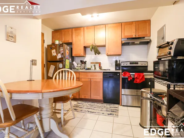 11 Commonwealth Ct, Brighton, MA