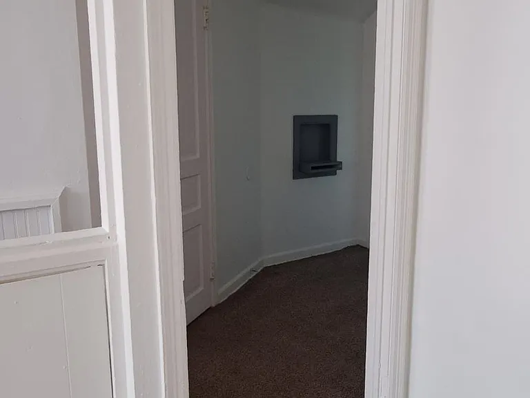 1025 Maple Ave #1 — Photo 5