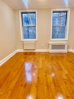 Rented by CitySites Real Estate Group | media 10
