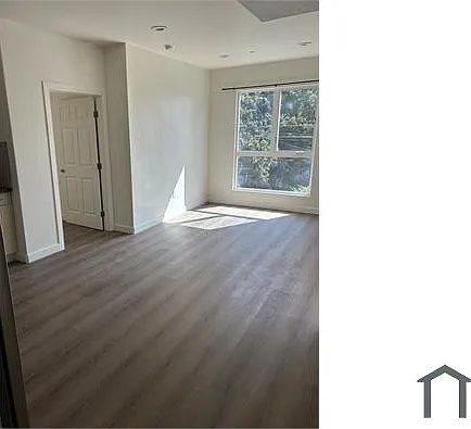 5144 Crenshaw Blvd #207 — Photo 6