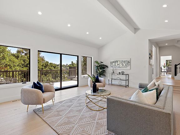 5th image of 80 Glengarry Way