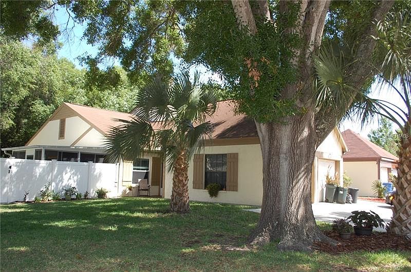 1st image of 16018 Dawnview Dr