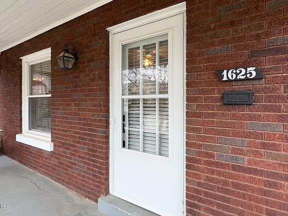 4th image of 1625 Bonnycastle Ave