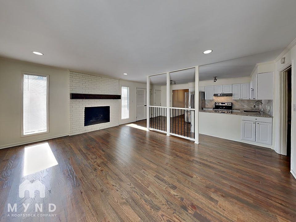 1st image of 305 Franklin Rd