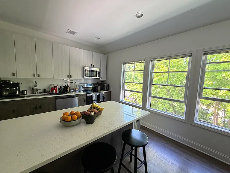 41-43 Cherry St #2B — Photo 3