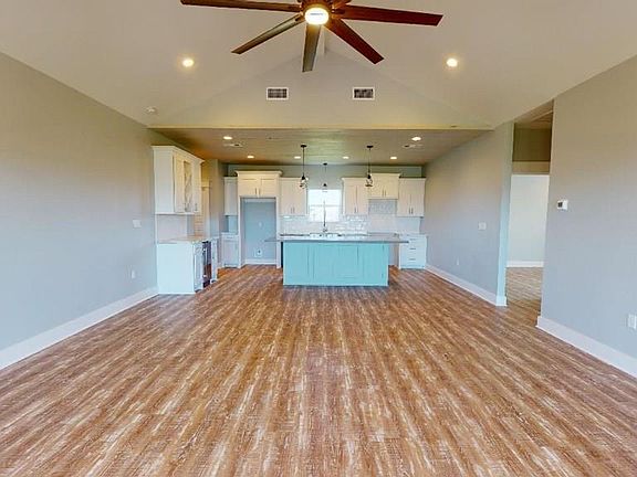 2nd image of 972 Bahama Dr
