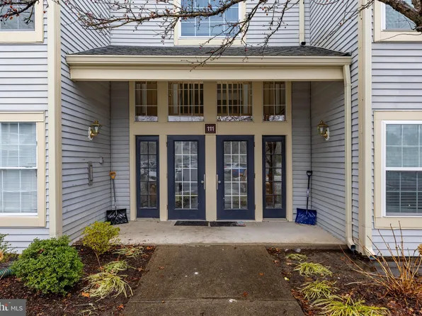 111 Biscayne Ct APT 11, Princeton, NJ 08540