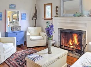 14 Evans Ln, Old Saybrook, CT 06475