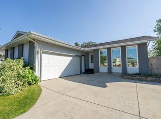 18211 80th Ave NW, Edmonton, AB T5T0V3