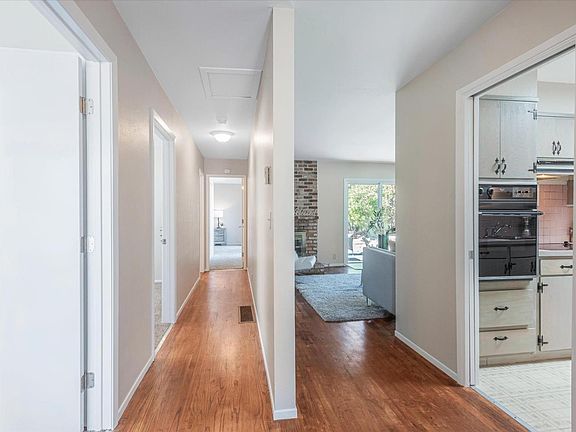 5th image of 1184 Manzanita Dr