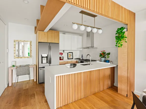 351 Prospect Place 2B image 3 of 8