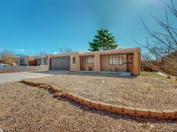 10120 Propps St NE, Albuquerque, NM 87112