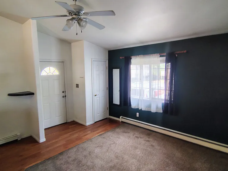 491 Coronado Way #C — Photo 3