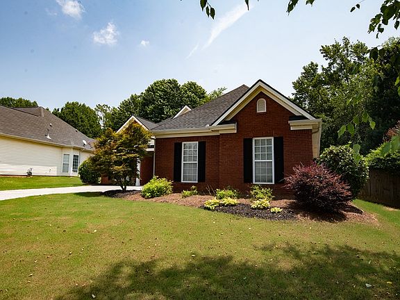 2nd image of 107 Creek Side Dr