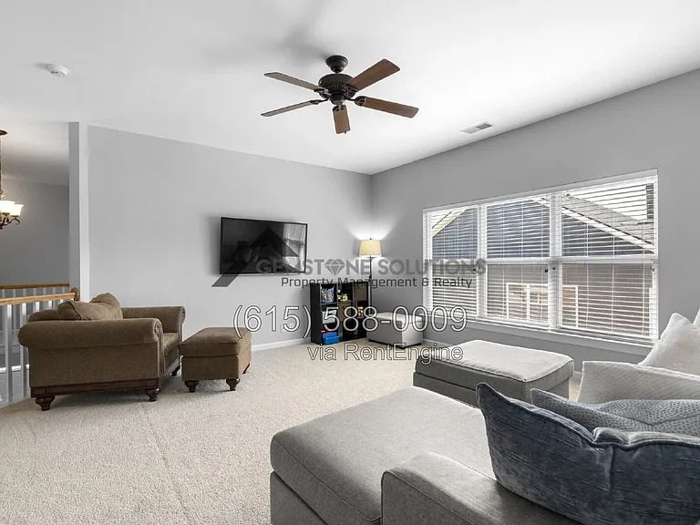 327 Wandering Cir — Photo 31