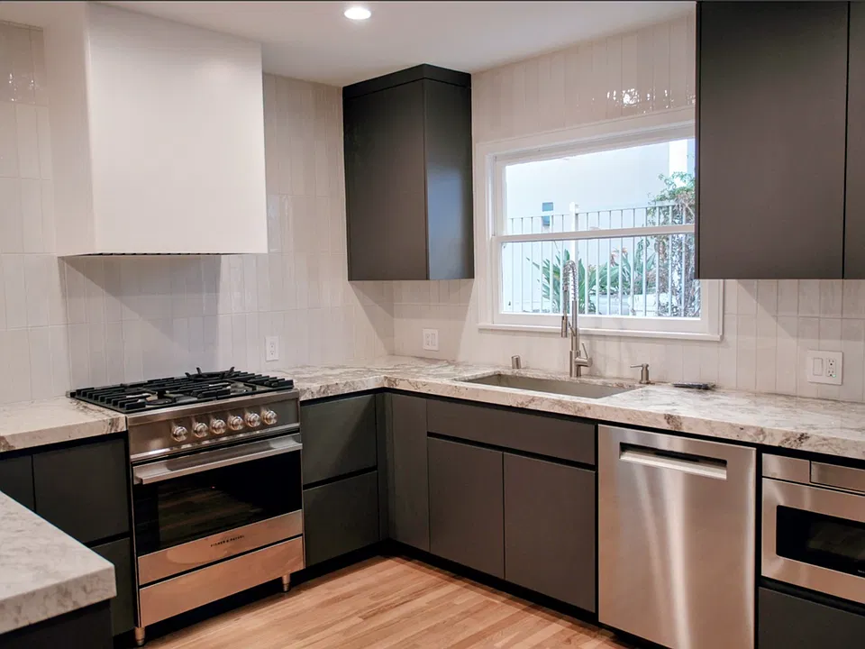 519 San Vicente Blvd #A