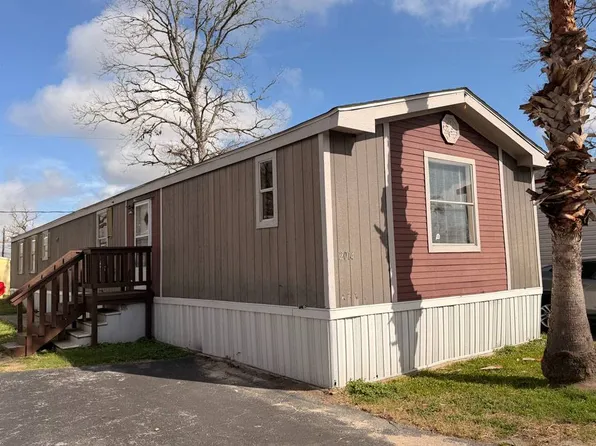 2014 Colonial Dr #2014, Baytown, TX 77520