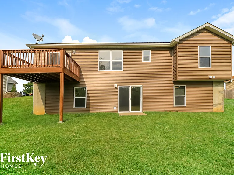 163 Briarwood Dr — Photo 15