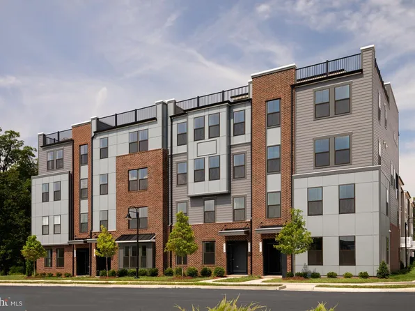 20183 Northpark Dr, Ashburn, VA 20147