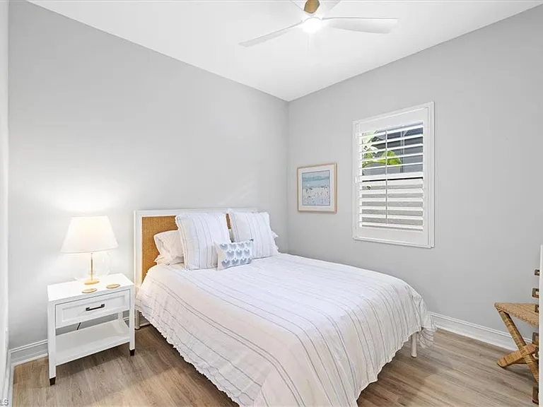 7831 Valencia Ct — Photo 34