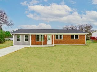 627 Staunton Bridge Rd, Greenville, SC 29611