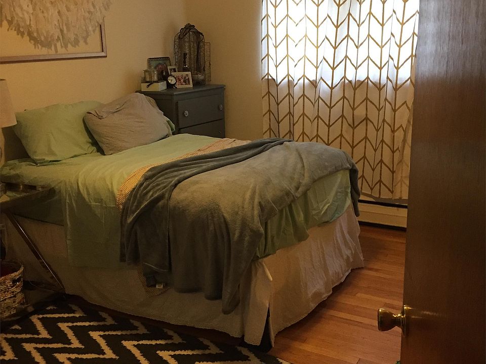 1st image of 3346 S Whitnall Ave APT 11