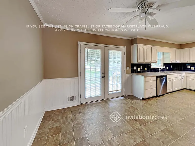 3215 Revere Cir — Photo 6
