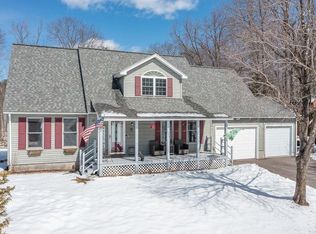 39 Captain Lovewell Ln, Center Ossipee, NH 03814