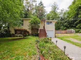 2507 NE Bonair Pl, Bremerton, WA 98310