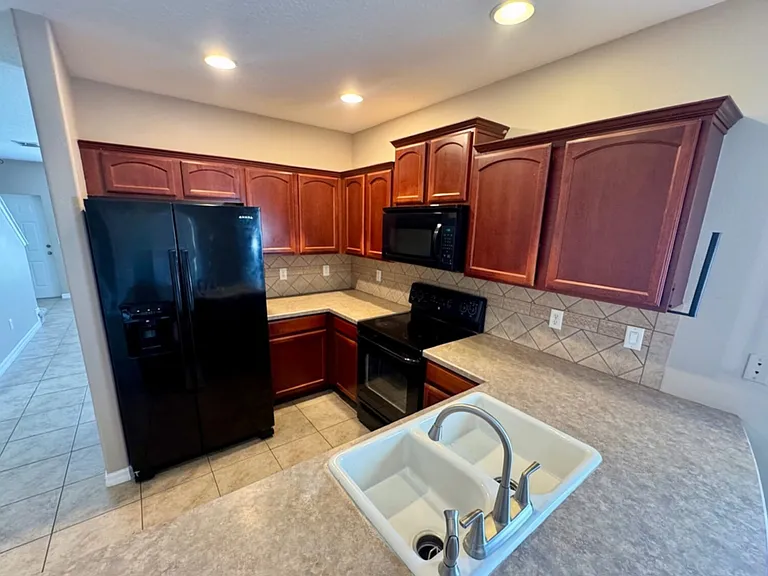 3560 Windleshore Way — Photo 5