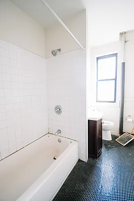 Rented by Skyward | media 8