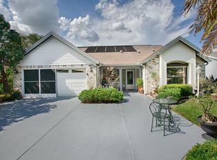 1015 Del Mar Dr, Lady Lake, FL 32159