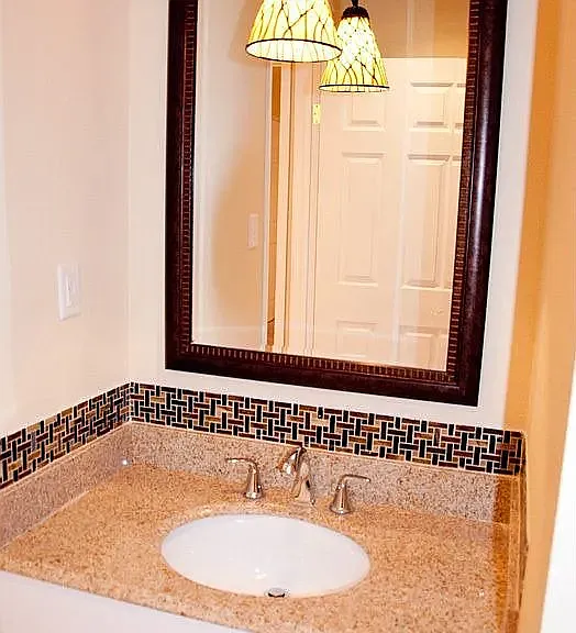 8237 Stapleton Ave — Photo 35