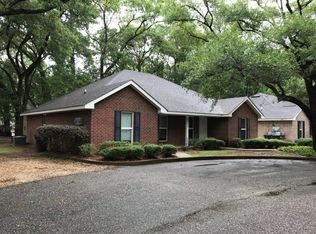 8551 Southwood Ct #A, Fairhope, AL 36532