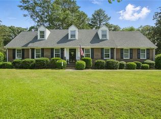 2820 Meadowgreen Ct, Chesapeake, VA 23321