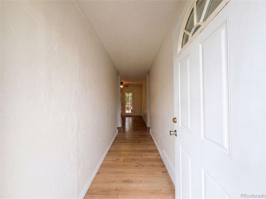 1307 Redwood Drive