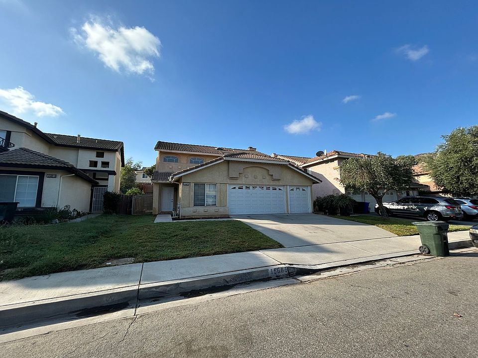 1st image of 15685 Willow Dr