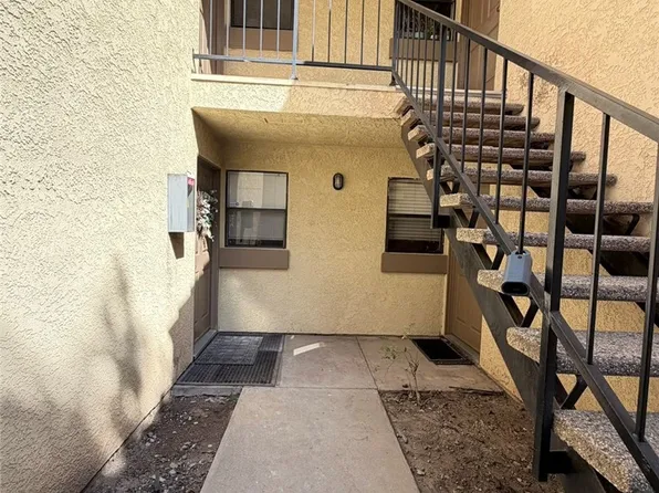 1144 W Blaine St APT 102, Riverside, CA 92507