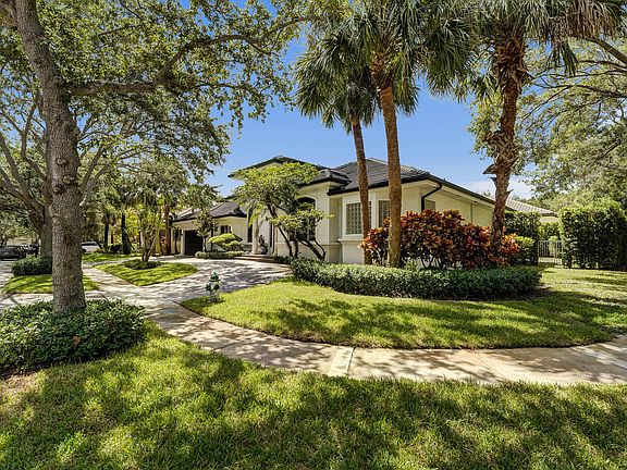 4th image of 3348 Oak Hill Street