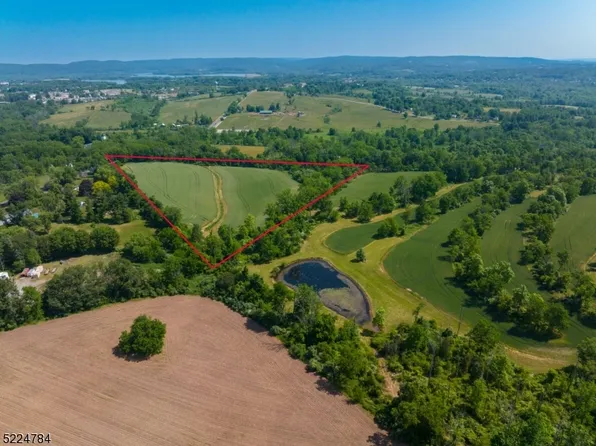 107 Pittstown Rd, Franklin Twp., NJ 08867