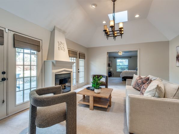 Home for Sale in Arlington TX