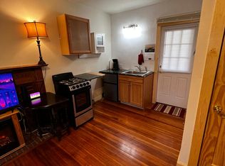 159 Pleasant St #3, Easthampton, MA 01027