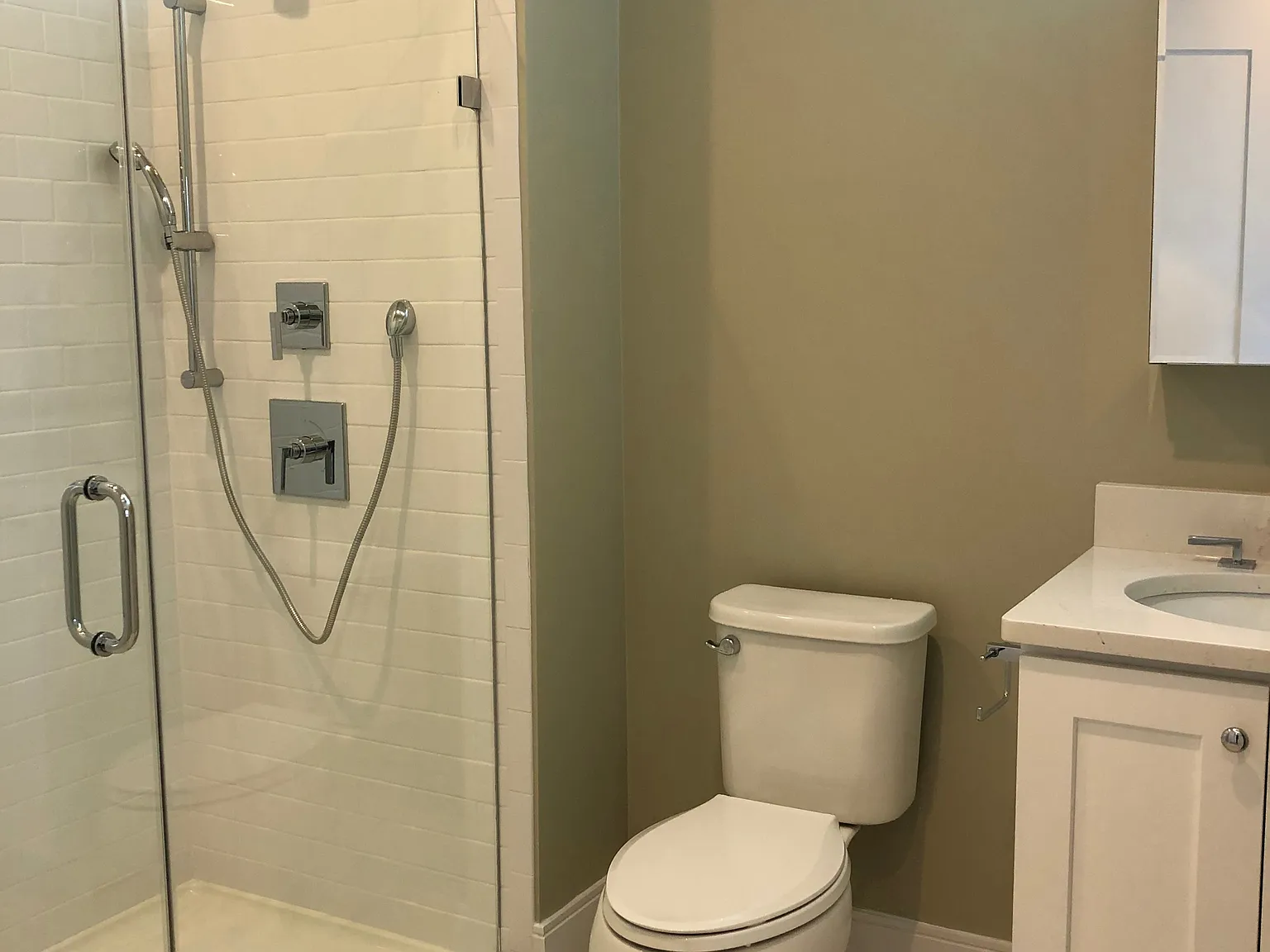 1 bed, 500 sqft, $3,000 — Photo 4