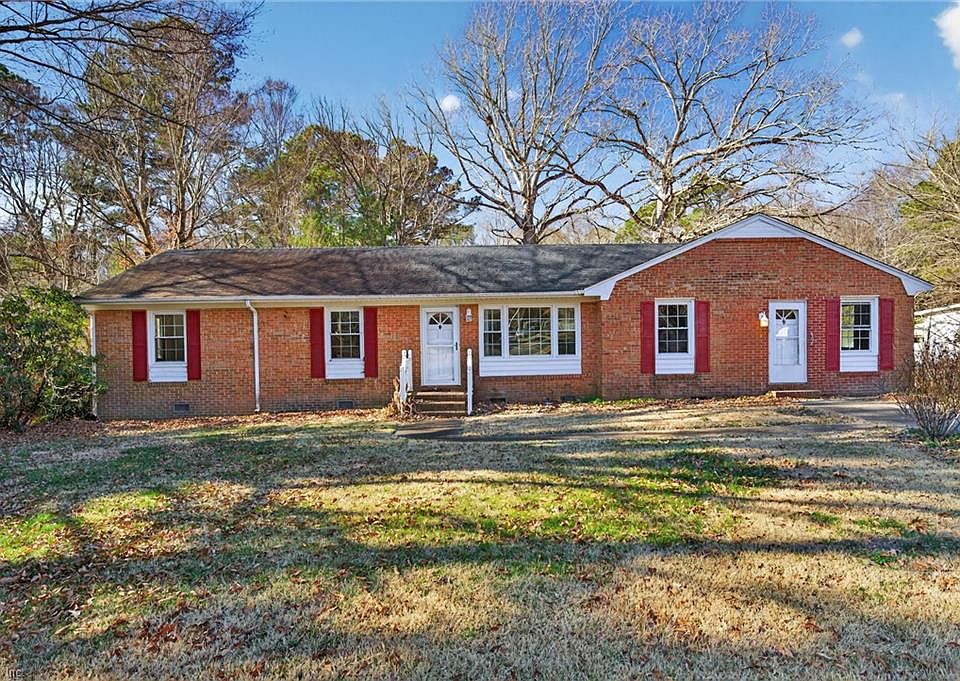 1st image of 207 Beechwood Dr