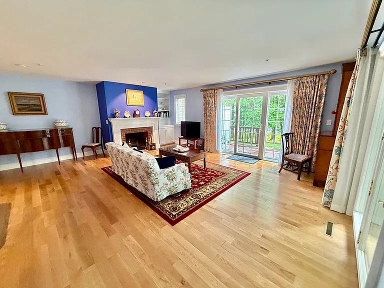 67 Peninsula Dr — Photo 5
