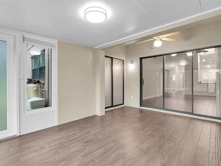 3203 Charter Club Dr #B — Photo 21