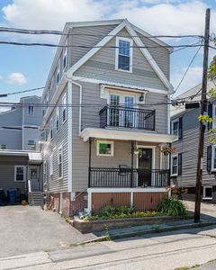 16 Tate St #2, Portland, ME, 04102